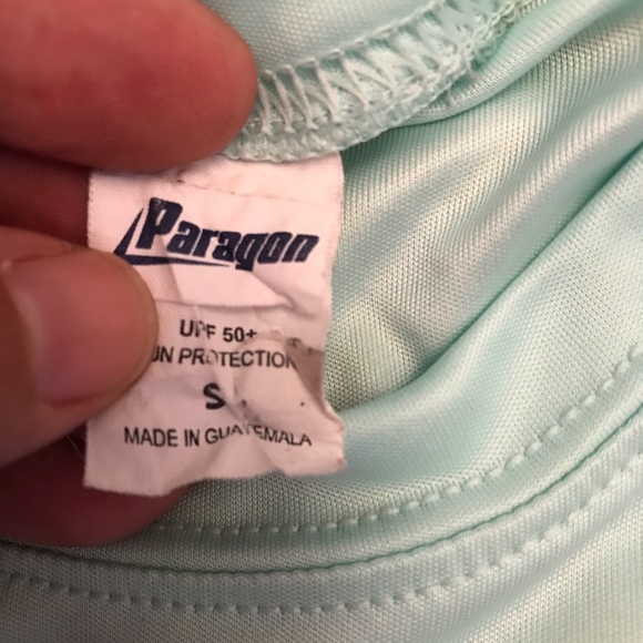 Paragon Long Sleeve Swim Top Size S UPF 50 Caladesi Island Florida Shark Graphic - Picture 6 of 7